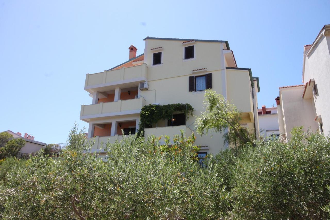 Apartment Mali Losinj 7879B Kültér fotó